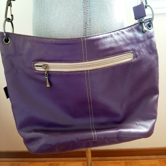 Spring Crossbody Bag - Picture 2 of 11